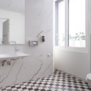 Habitación con 2 Camas Individuales Adaptada para Discapacitados